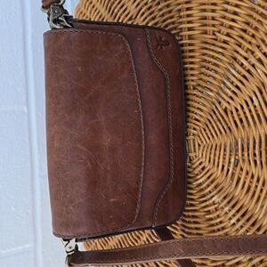 Frye Melissa 100% Genuine Leather Women's Convertible Belt/Crossbody Bag
